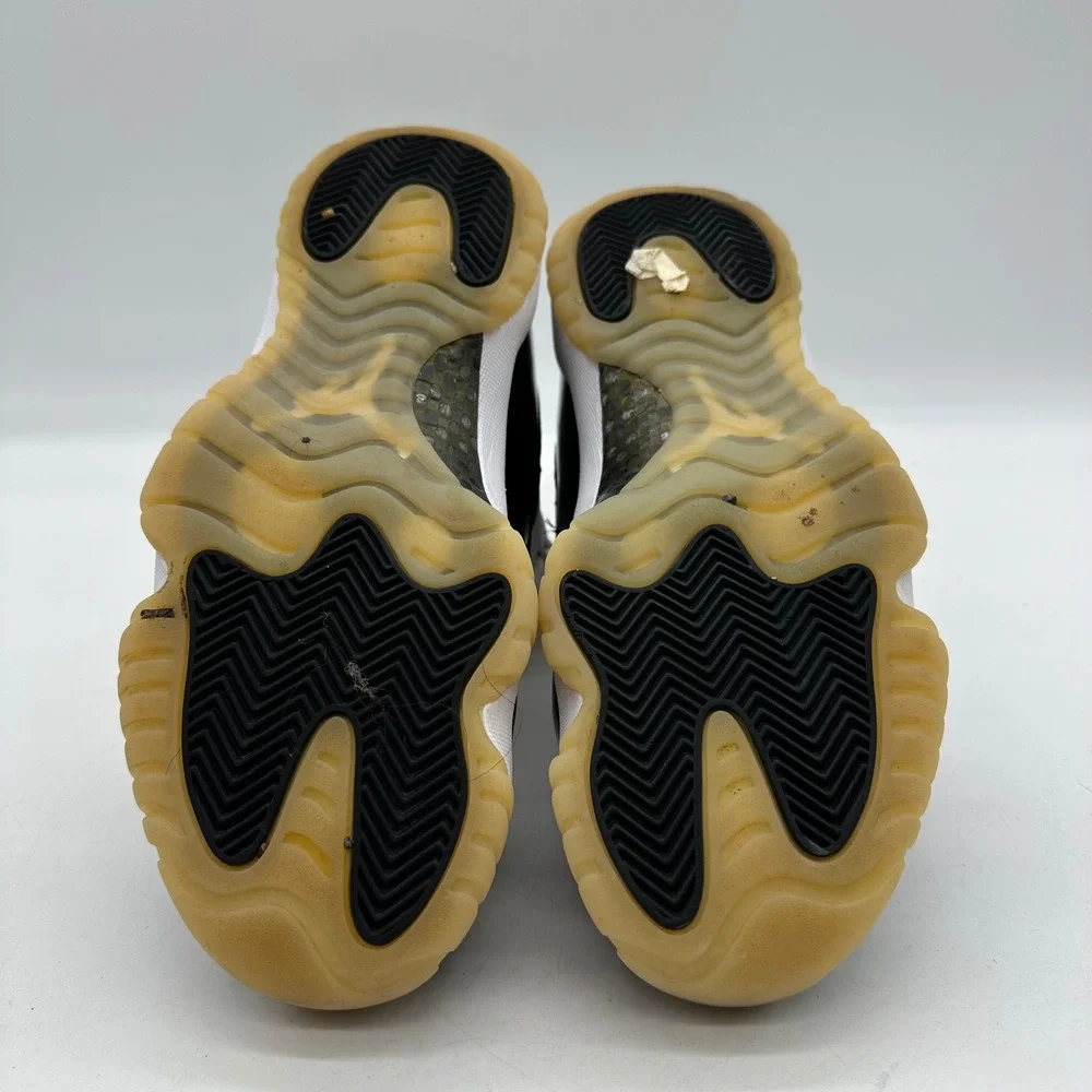Nike CT8012-170 Mens Size 7.5 Air Jordan 11 Retro Gratitude DMP Gold Sneakers